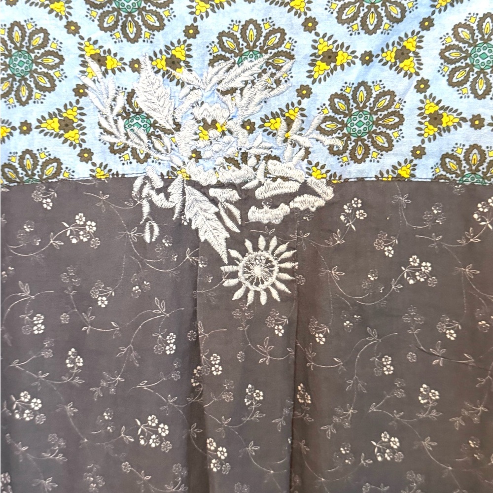 Sundance Blue Floral/Embroidered Western Shirt - Picture 4 of 5